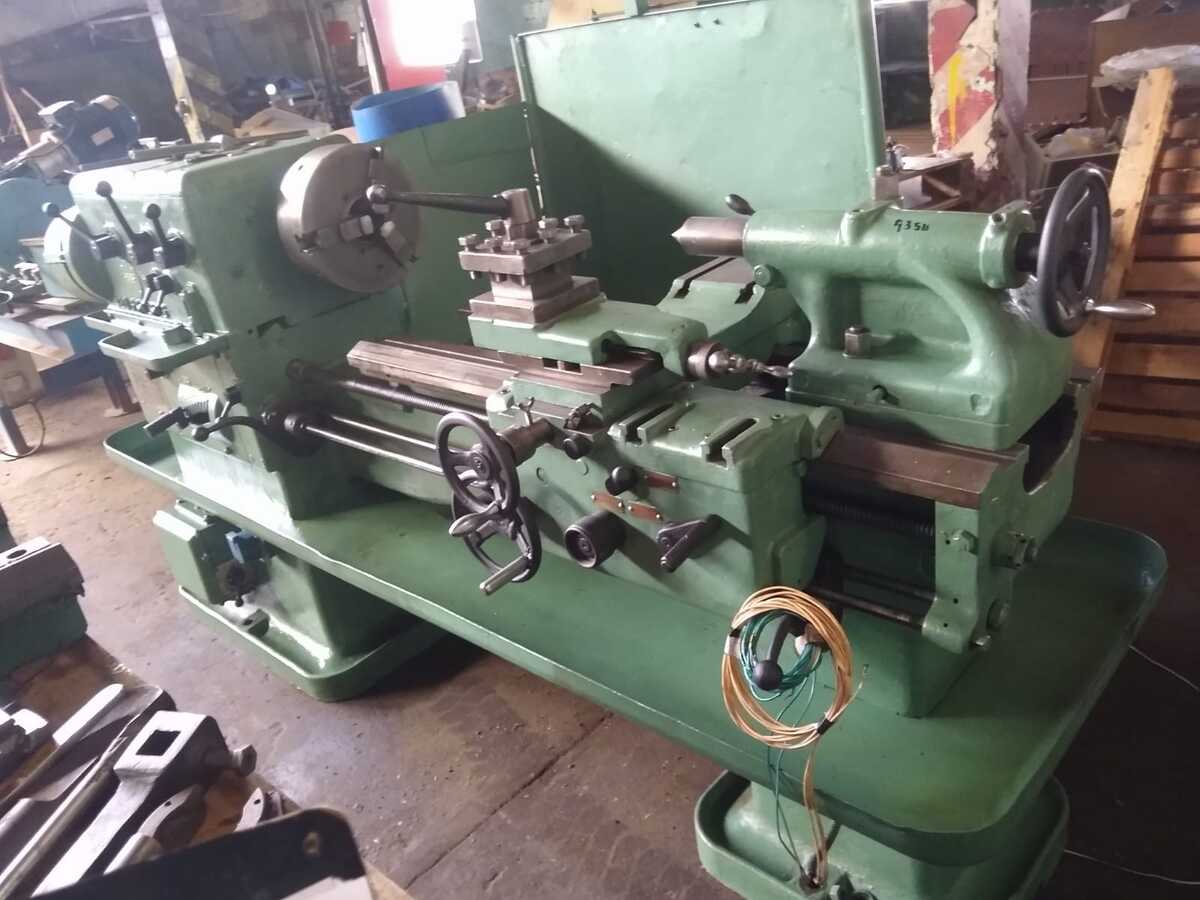 Torno paralelo Progres—Modelo MD420 (Cód 935 U)